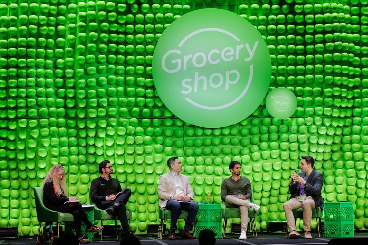 XRC Ventures team speaking at a retail and commerce industry event — photo 5