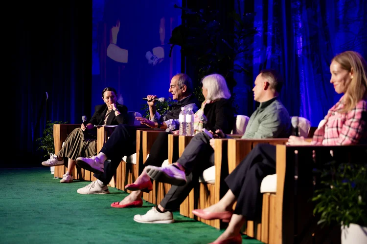 XRC Ventures team speaking at a retail and commerce industry event — photo 3